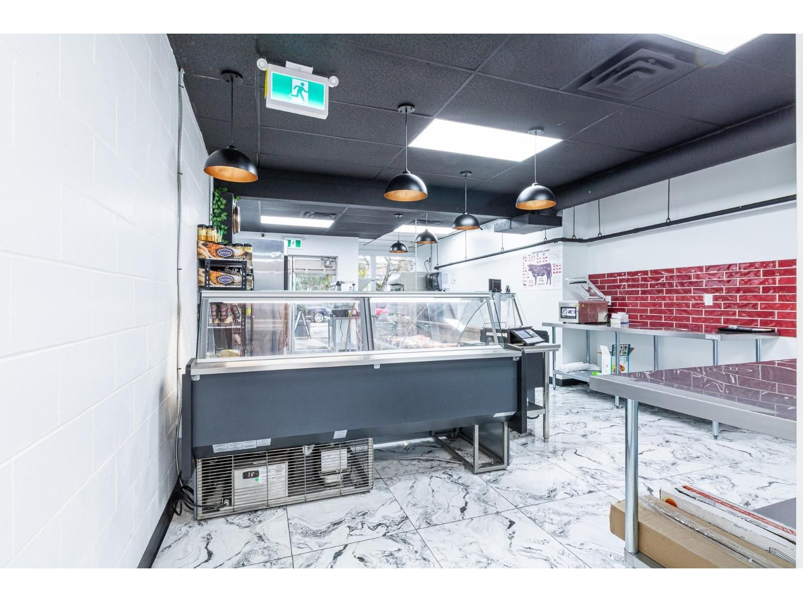 1234 CONFIDENTIAL STREET Image 8