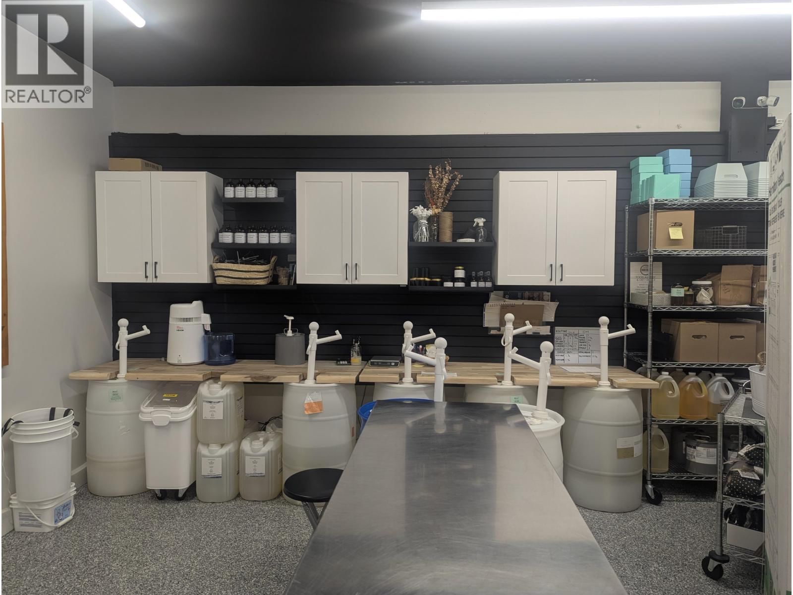 3110 15TH AVENUE Image 3