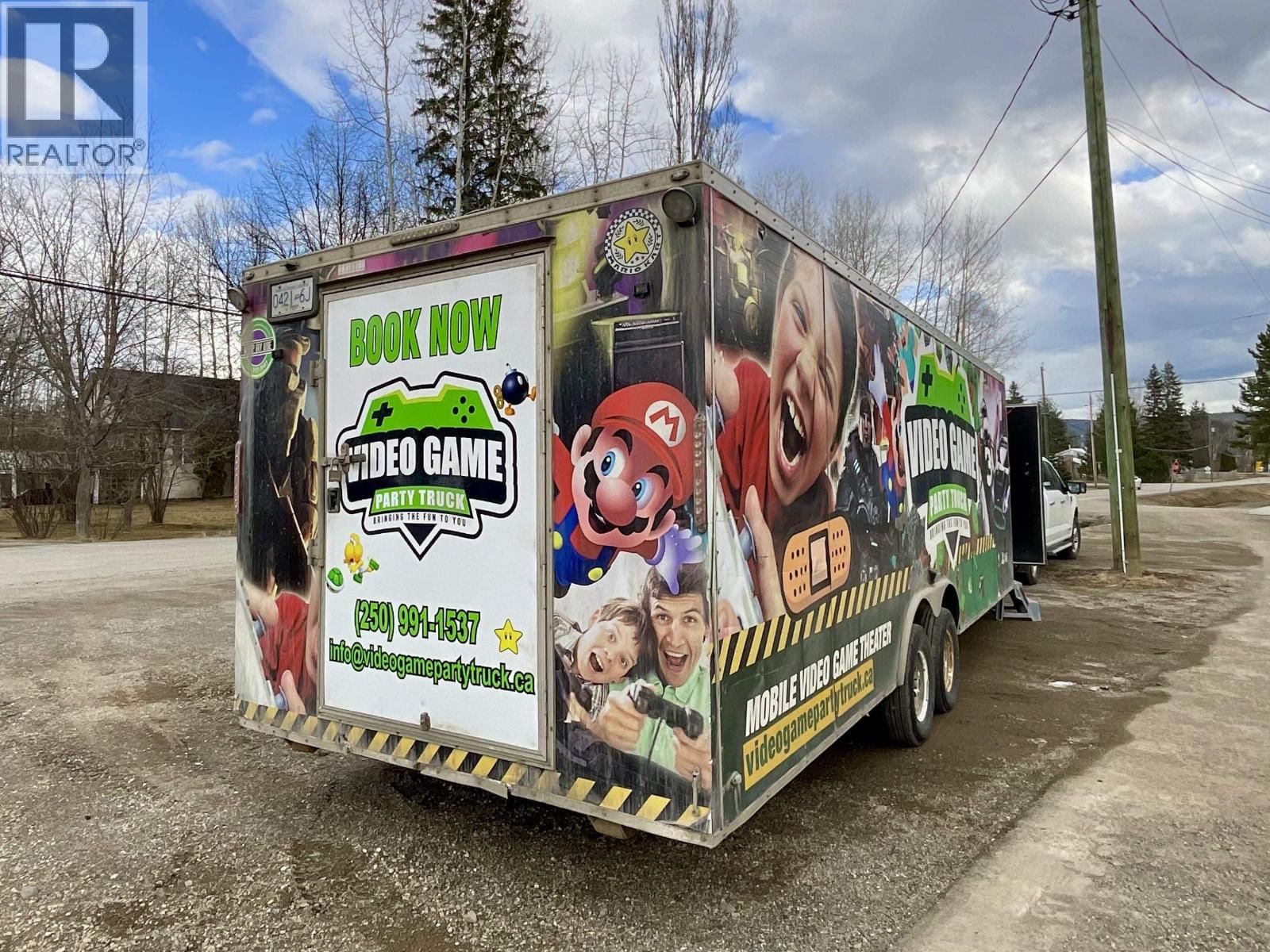 315 REDDEN ROAD Image 3