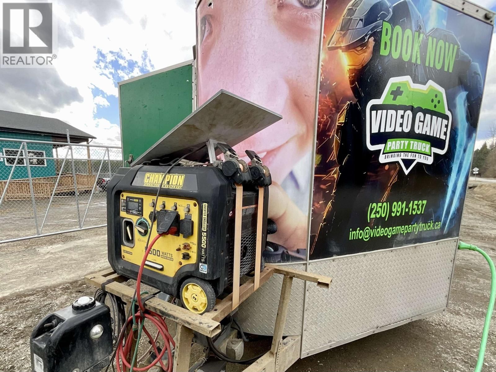 315 REDDEN ROAD Image 5