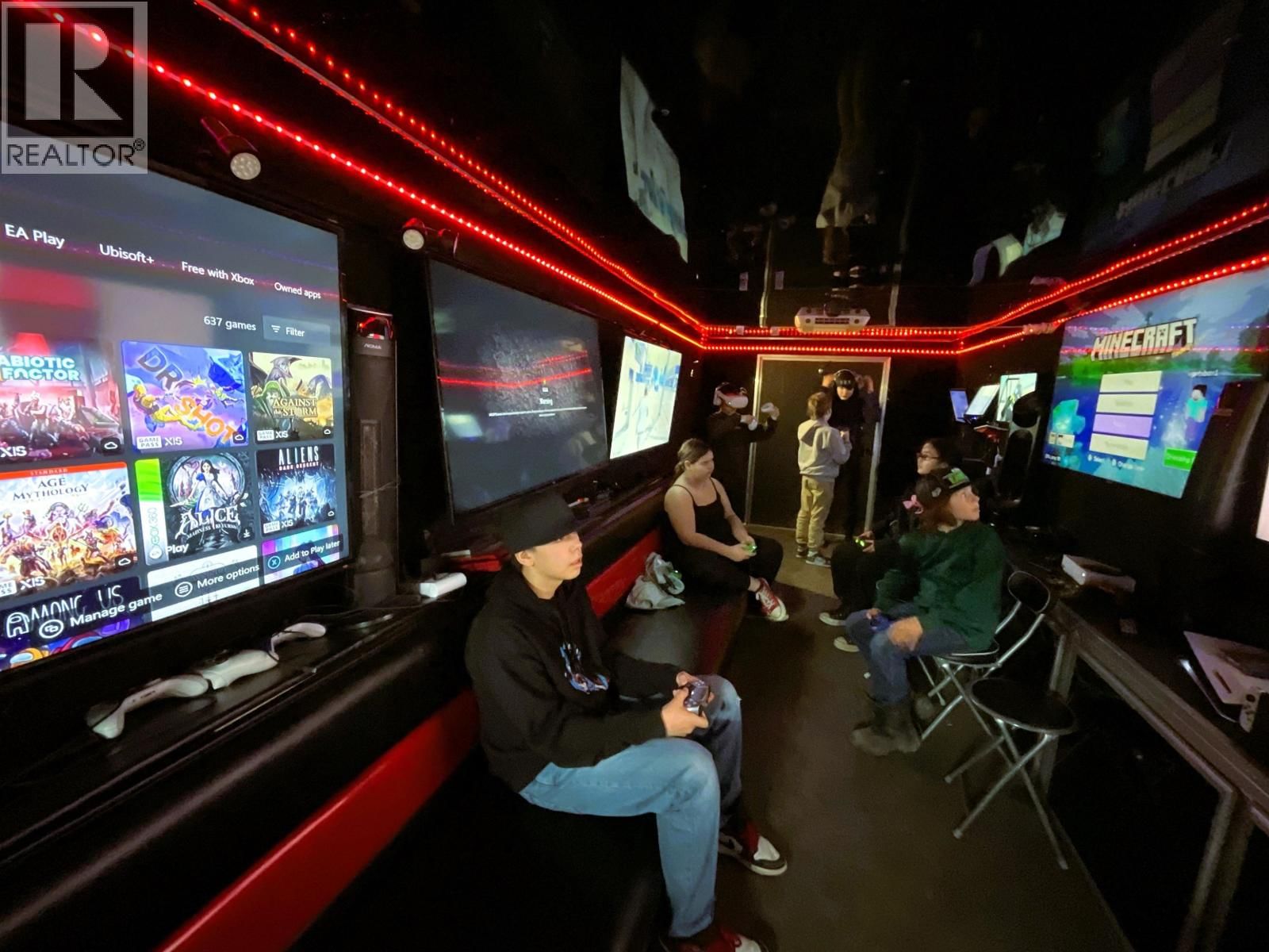 315 REDDEN ROAD Image 7