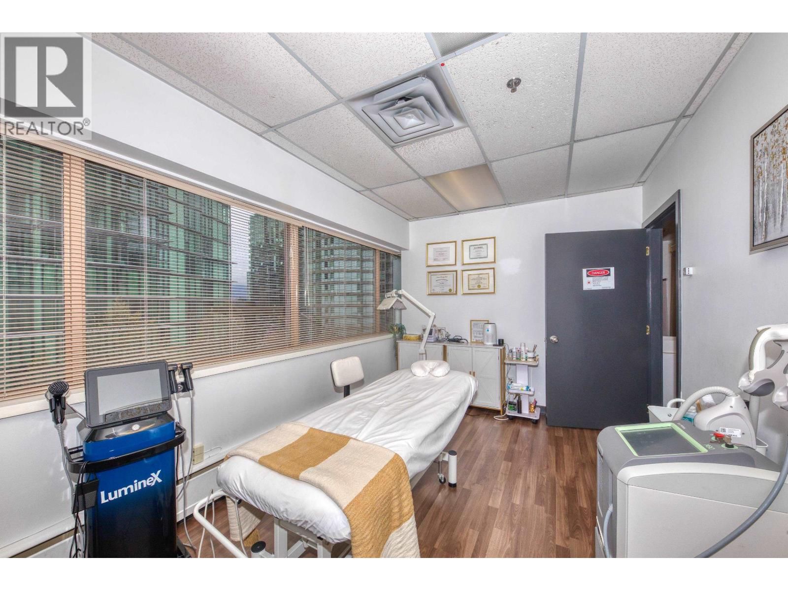 11316 CONFIDENTIAL Image 16