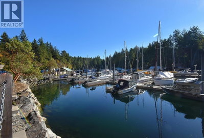 MERCER Road | Halfmoon Bay British Columbia | Slide Image Two