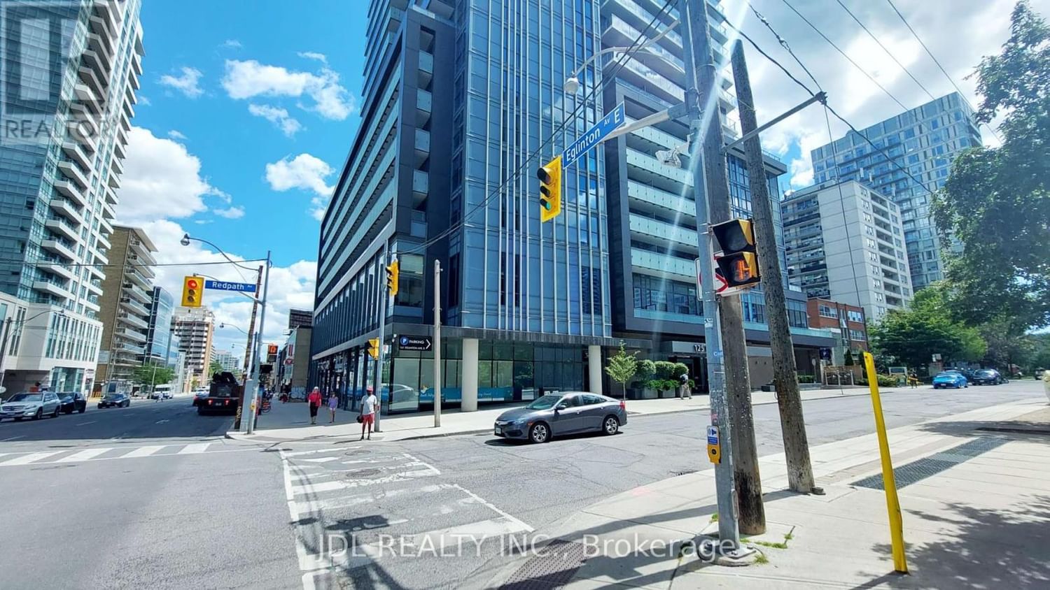 210 - 165 EGLINTON AVENUE E Image 6