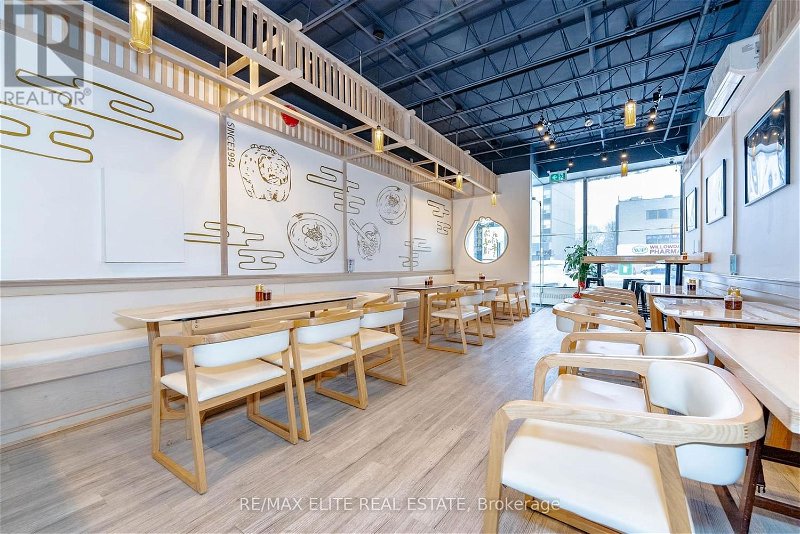 Image #1 of Restaurant for Sale at 6028 Yonge St, Toronto, Ontario