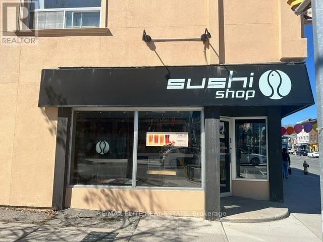 Image #1 of Restaurant for Sale at 2564 Yonge St, Toronto, Ontario