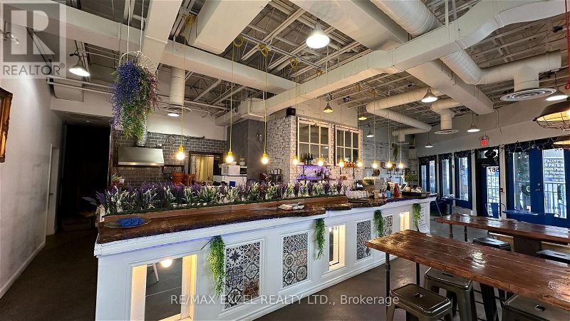 Image #1 of Restaurant for Sale at 567 College St, Toronto, Ontario