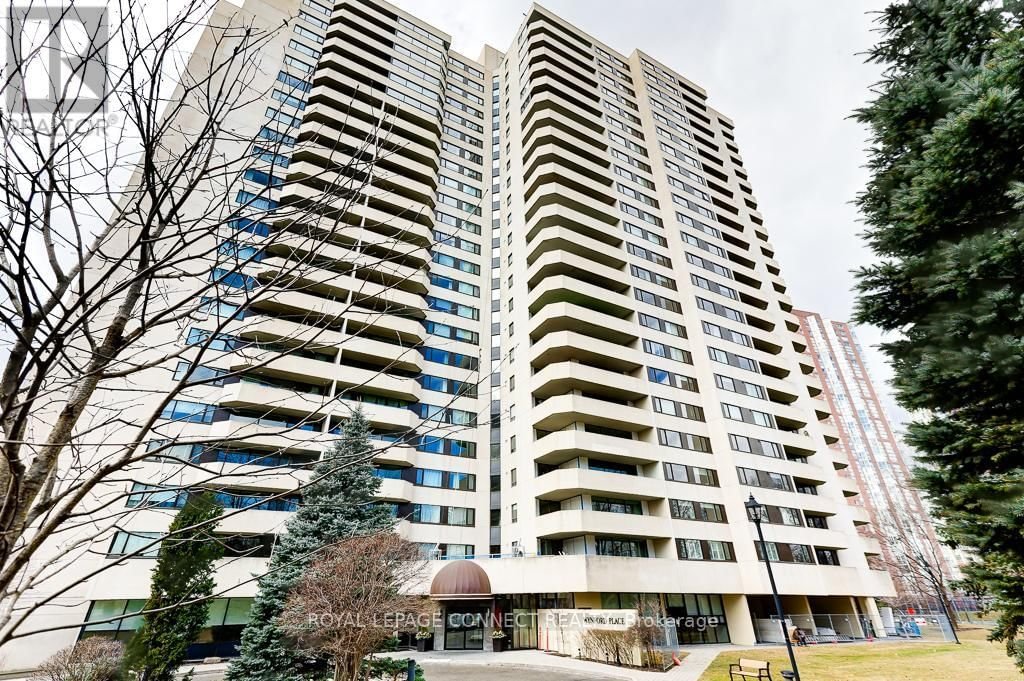 #1908 -75 WYNFORD HEIGHTS CRES Image 1