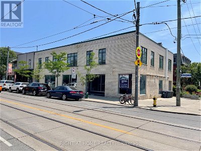 Image #1 of Commercial for Sale at 837 Dundas St W, Toronto, Ontario