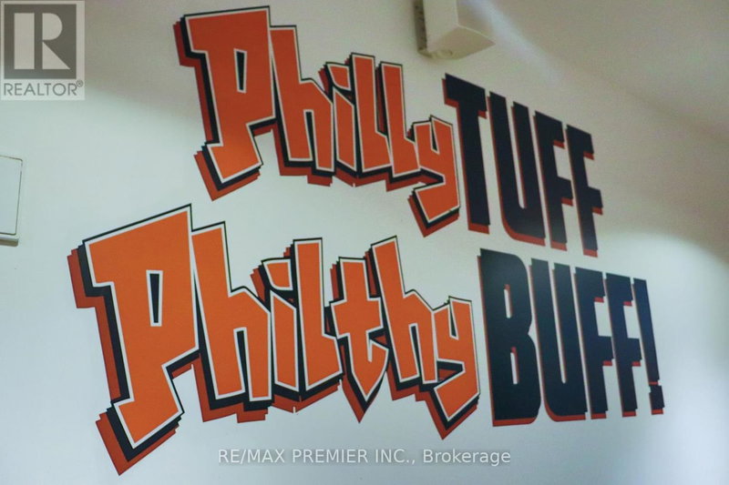 Image #1 of Restaurant for Sale at 132 Dundas Street E, Toronto, Ontario