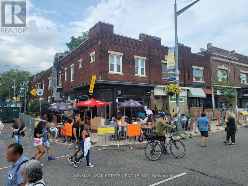 Image #1 of Restaurant for Sale at 820 St.clair Avenue, Toronto , Ontario