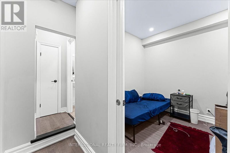 294 Gerrard Street East Toronto (Cabbagetown-South St. James Town), M5A2G4 | Image 27