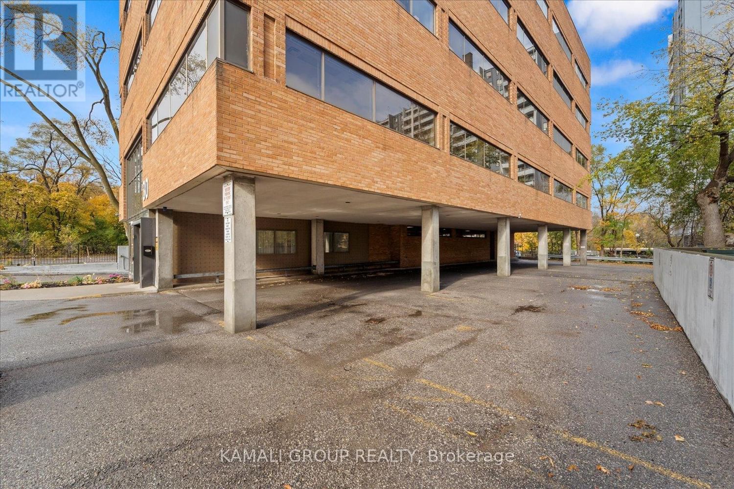 FLOOR 5 - 30 DREWRY AVENUE Image 33