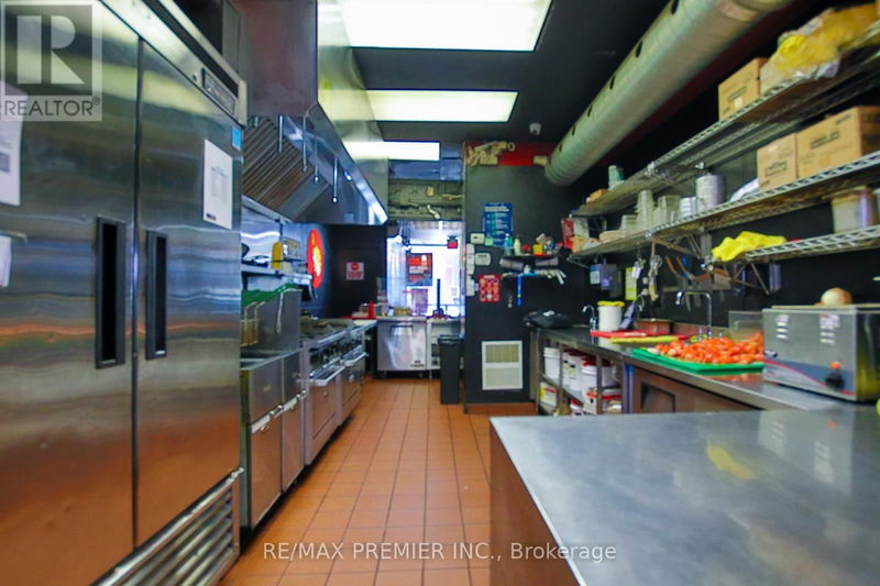 Image #1 of Restaurant for Sale at 634 Yonge Street, Toronto, Ontario