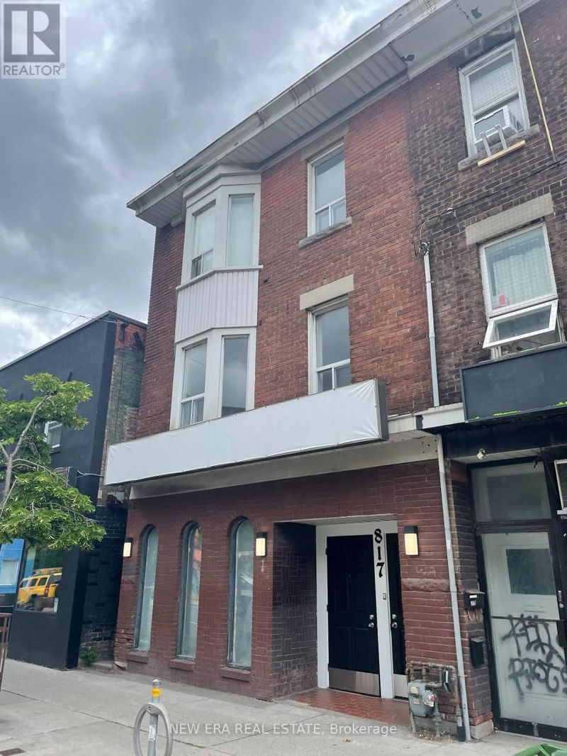 817 Bloor Street West Toronto (Palmerston-Little Italy), M6G1M1 | Image 1