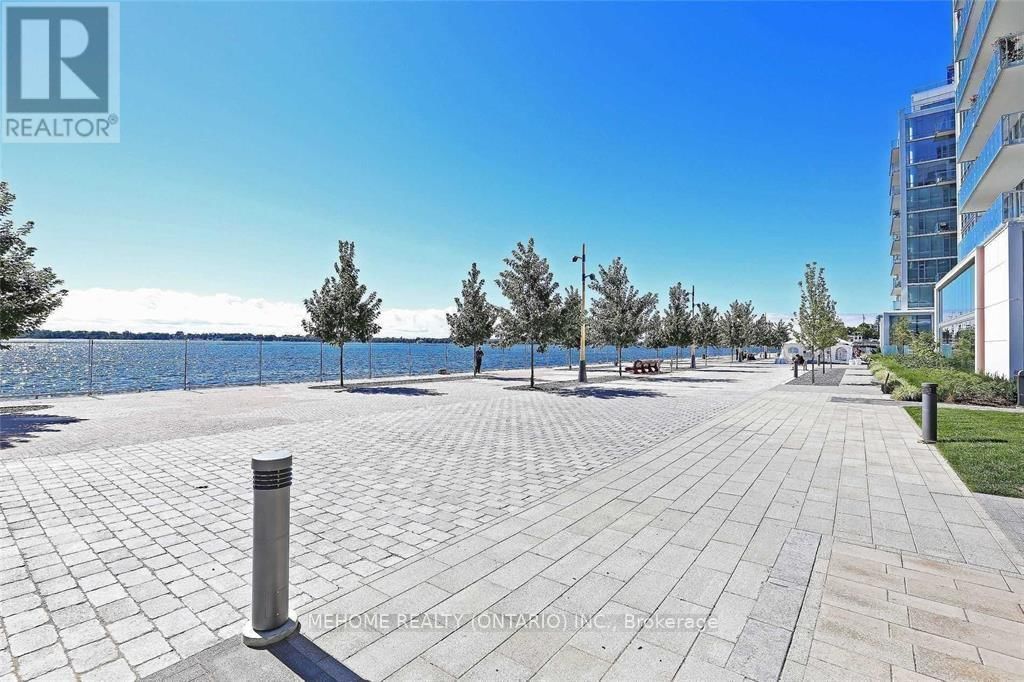 2908 - 15 QUEENS QUAY E Image 12