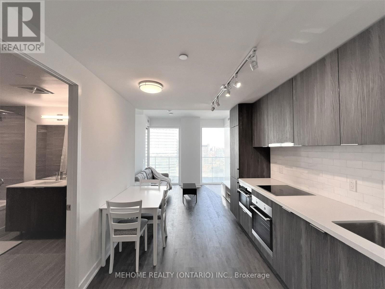 2908 - 15 QUEENS QUAY E Image 2