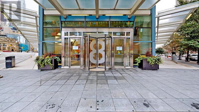  907 - 8 The Esplanade Street  Toronto (Waterfront Communities), M5E0A6 | Image 1