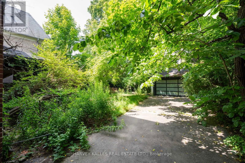 412 Glenayr Road  Toronto (Forest Hill South), M5P3C7 | Image 5