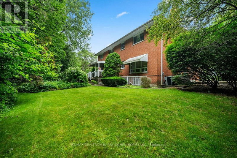 23 Balding Court  Toronto (St. Andrew-Windfields), M2P1Y8 | Image 36