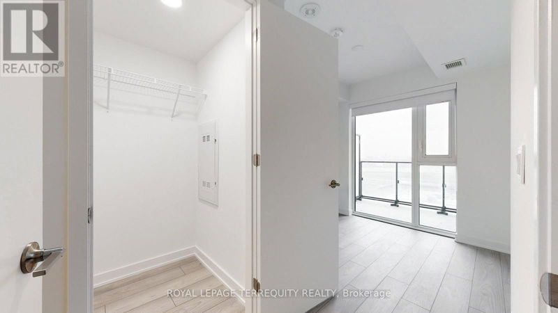  809 - 8 Tippett Road  Toronto (Clanton Park), M3H0E7 | Image 23