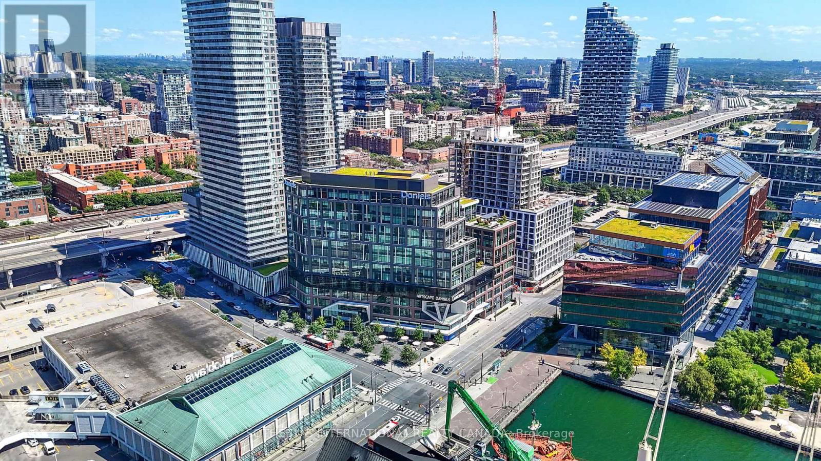 601 - 130 QUEENS QUAY E Image 39