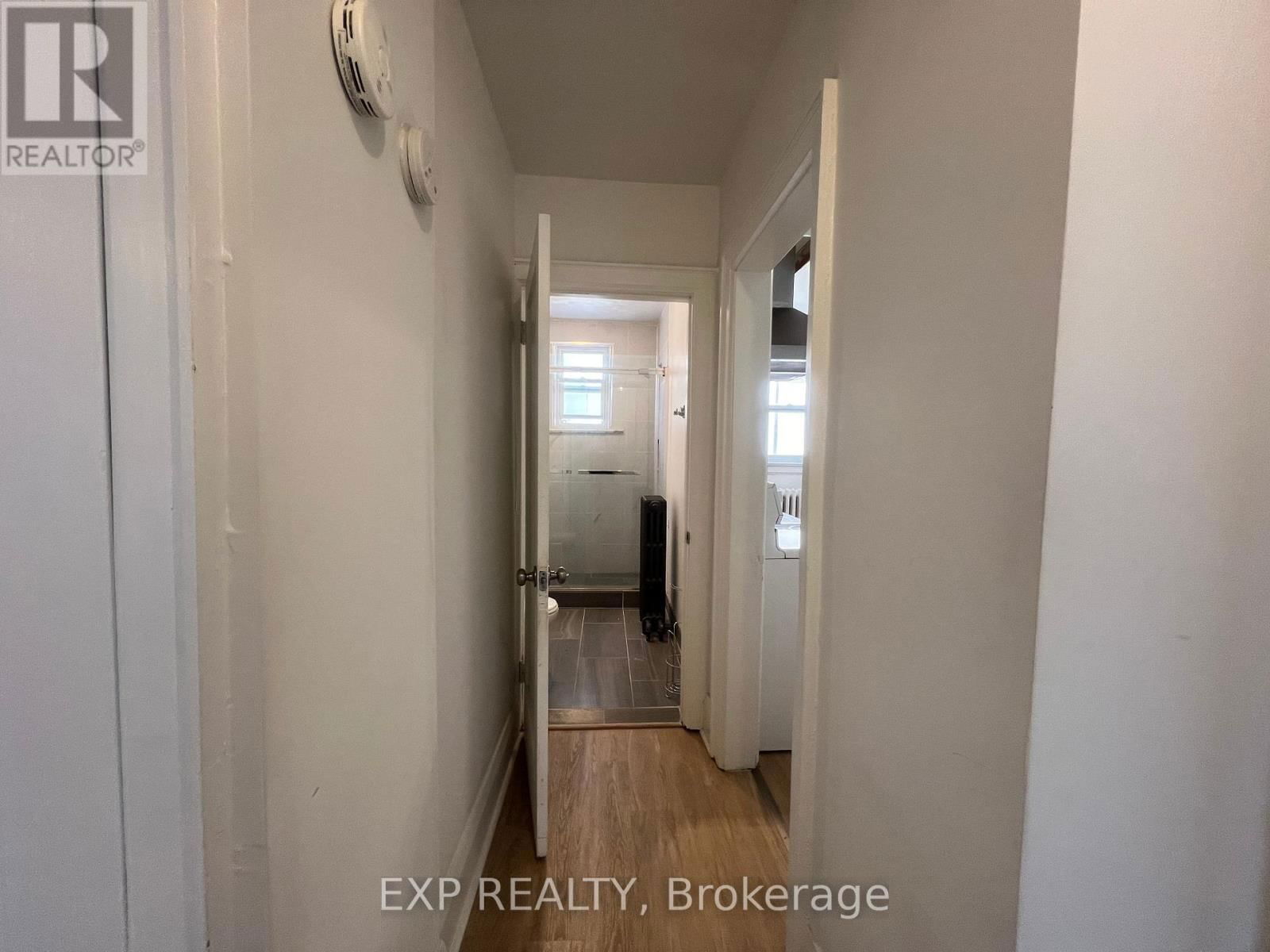 #6 - 102 GREENSIDES AVENUE W Image 6