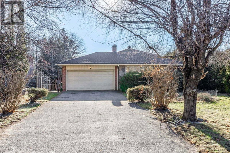 33 Hopperton Drive  Toronto (St. Andrew-Windfields), M2L2S5 | Image 1