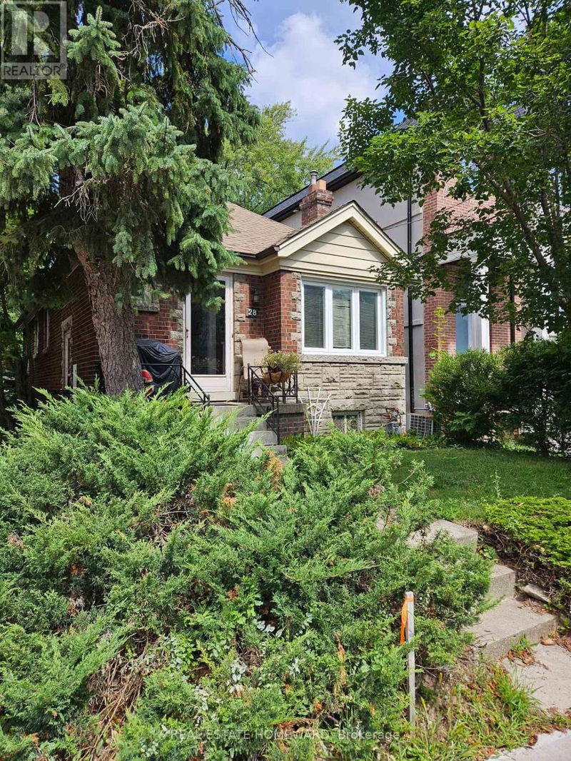 28 Glen Echo Road  Toronto (Lawrence Park North), M4N2E1 | Image 2