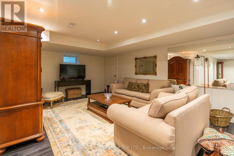 189 Banbury Road  Toronto (Banbury-Don Mills), M3B3C6 | Image 28