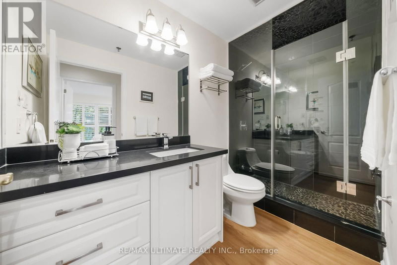  2 - 1 Watergarden Way  Toronto (Bayview Village), M2K2Z7 | Image 22