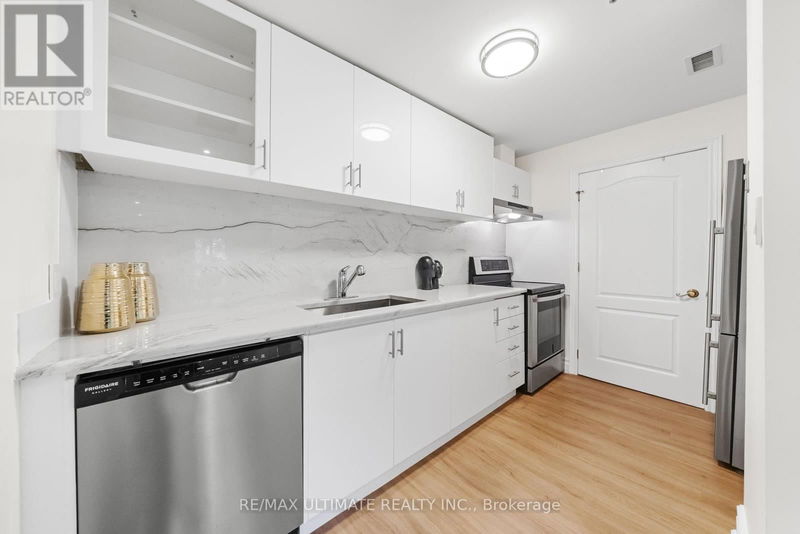  2 - 1 Watergarden Way  Toronto (Bayview Village), M2K2Z7 | Image 5