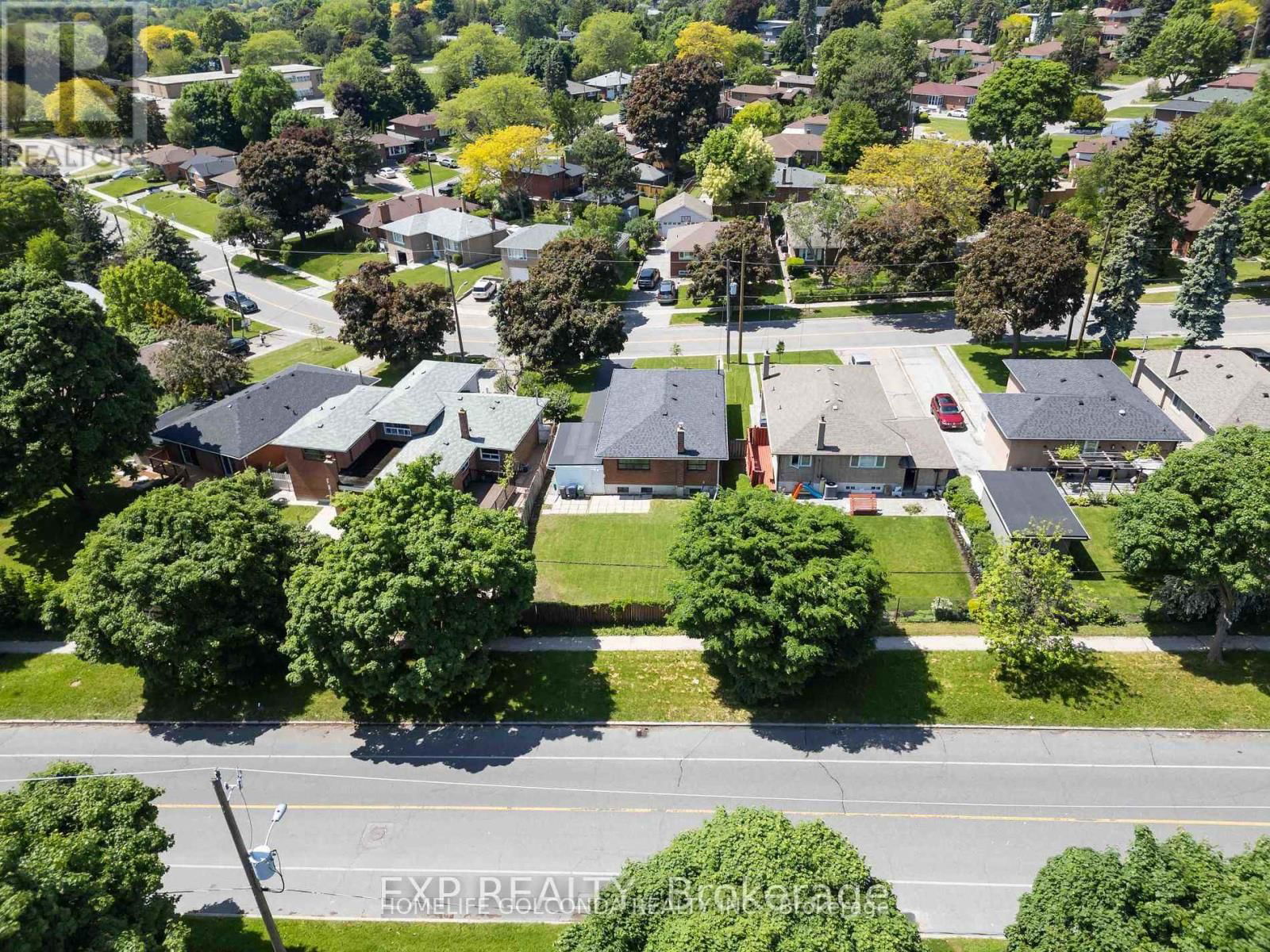 131 BROADLANDS BOULEVARD Image 37