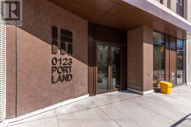  204 - 123 Portland Street  Toronto (Waterfront Communities), M5V0V9 | Image 3