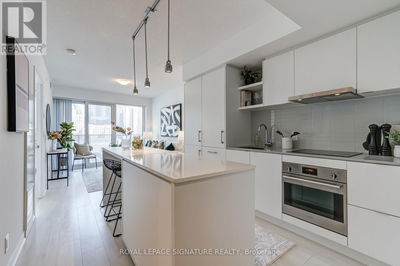  1503 - 88 Harbour Street  Toronto (Waterfront Communities), M5J1B7 | Image 1