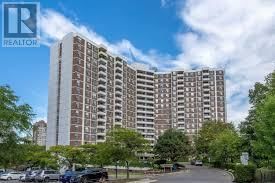  1908 - 20 Edgecliff Golfway  Toronto (Flemingdon Park), M3C3A4 | Image 1