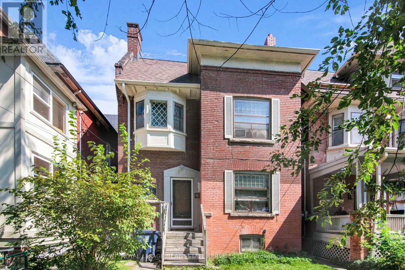 577 Huron Street  Toronto (Annex), M5R2R6 | Image 1