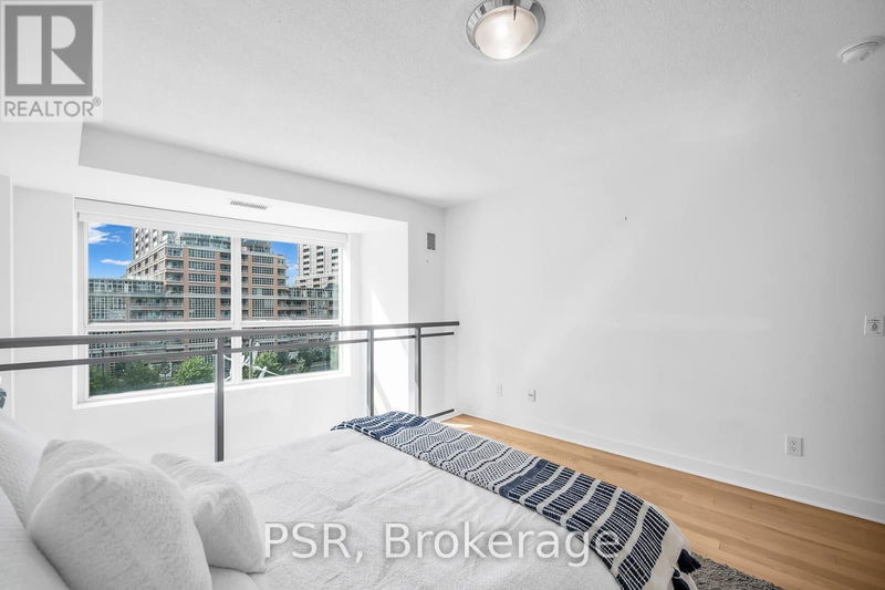  207 - 50 Lynn Williams Street  Toronto (Niagara), M6K3R9 | Image 17