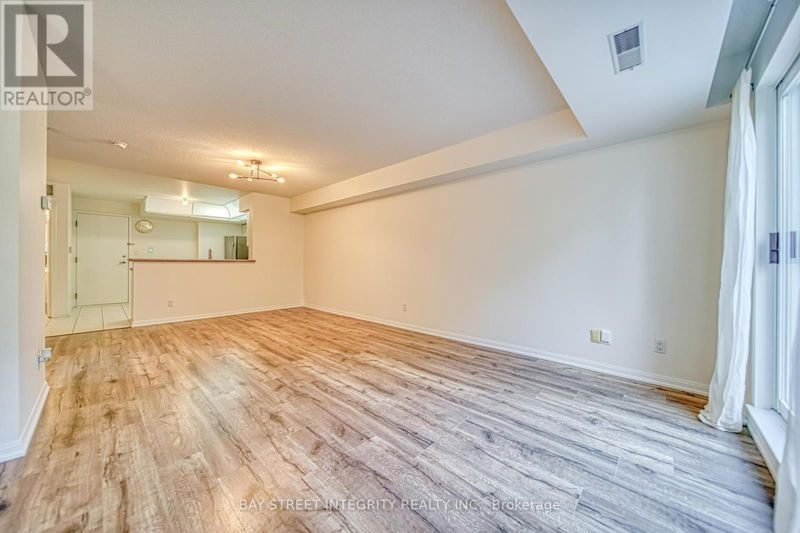 600 Grandview Way  Toronto (Willowdale East), M2N6V4 | Image 10