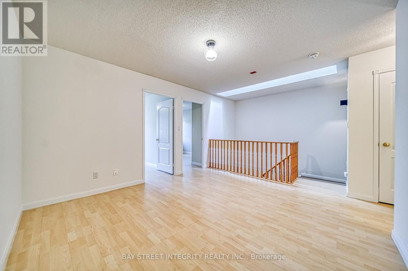 600 Grandview Way  Toronto (Willowdale East), M2N6V4 | Image 27