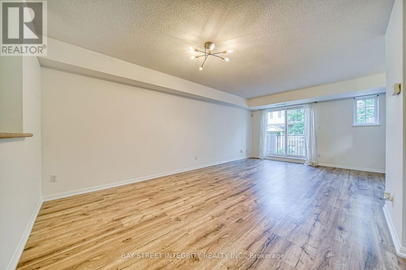 600 Grandview Way  Toronto (Willowdale East), M2N6V4 | Image 5