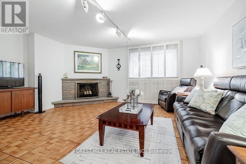 18 Elliotwood Court  Toronto (St. Andrew-Windfields), M2L2P9 | Image 11