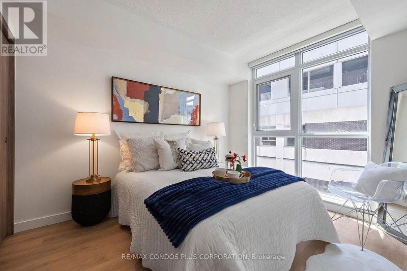  810 - 38 Widmer Street  Toronto (Waterfront Communities), M5V0V7 | Image 14