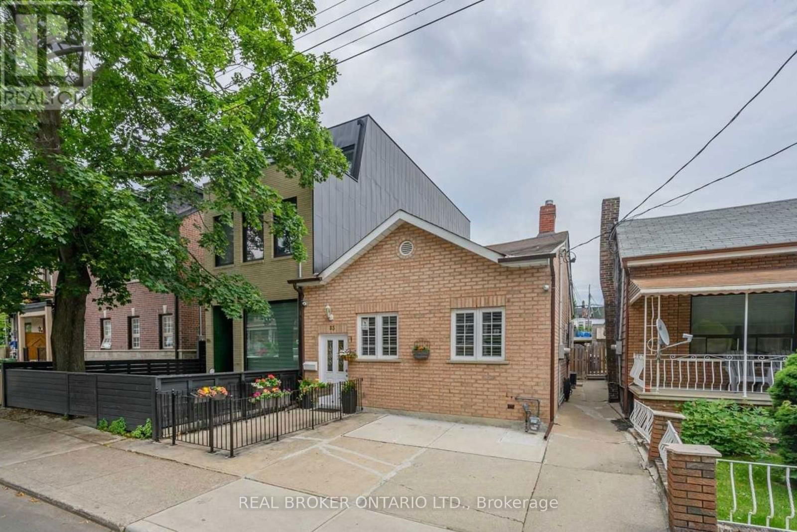 83 BELLWOODS AVENUE Image 1