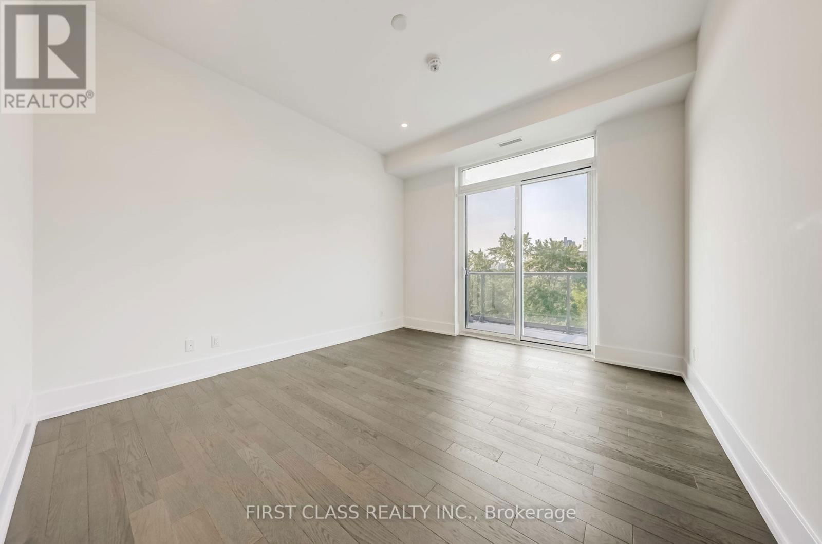 520 - 25 ADRA GRADO WAY Image 26