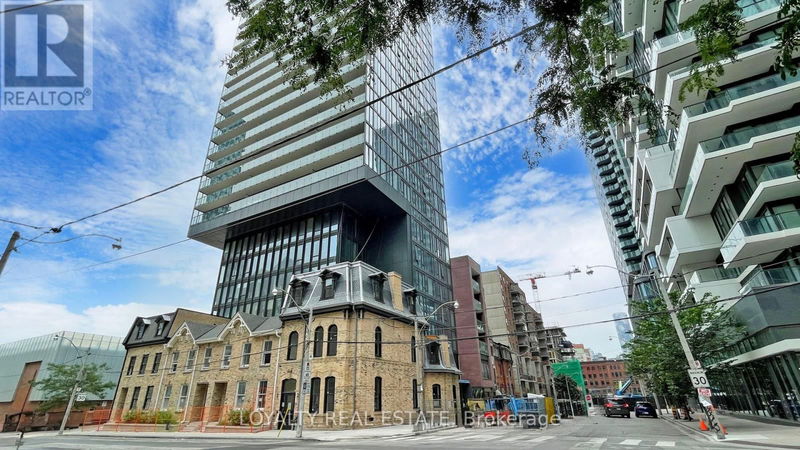  2208 - 47 Mutual Street  Toronto (Church-Yonge Corridor), M5B0C6 | Image 2