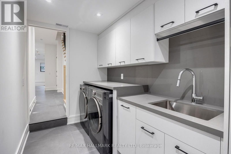 269 St Germain Avenue  Toronto (Lawrence Park North), M5M1W4 | Image 31