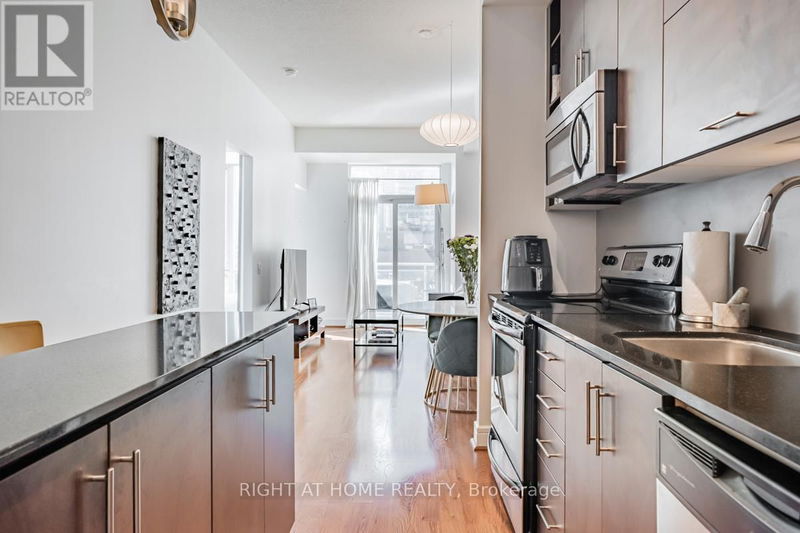  S534 - 112 George Street  Toronto (Moss Park), M5A4P8 | Image 12