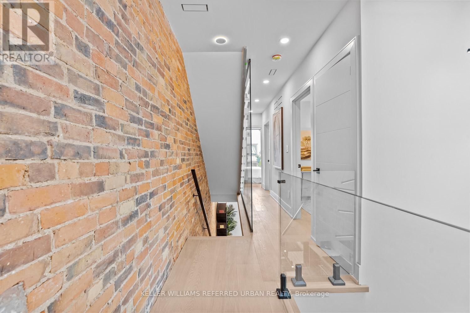 9 BEATRICE STREET Image 12