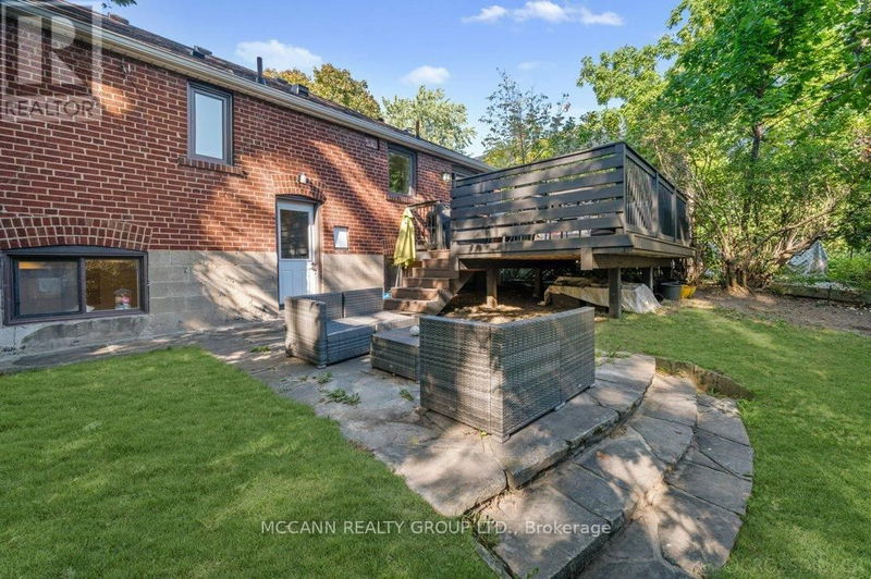 69 Carmichael Avenue  Toronto (Bedford Park-Nortown), M5M2W8 | Image 37